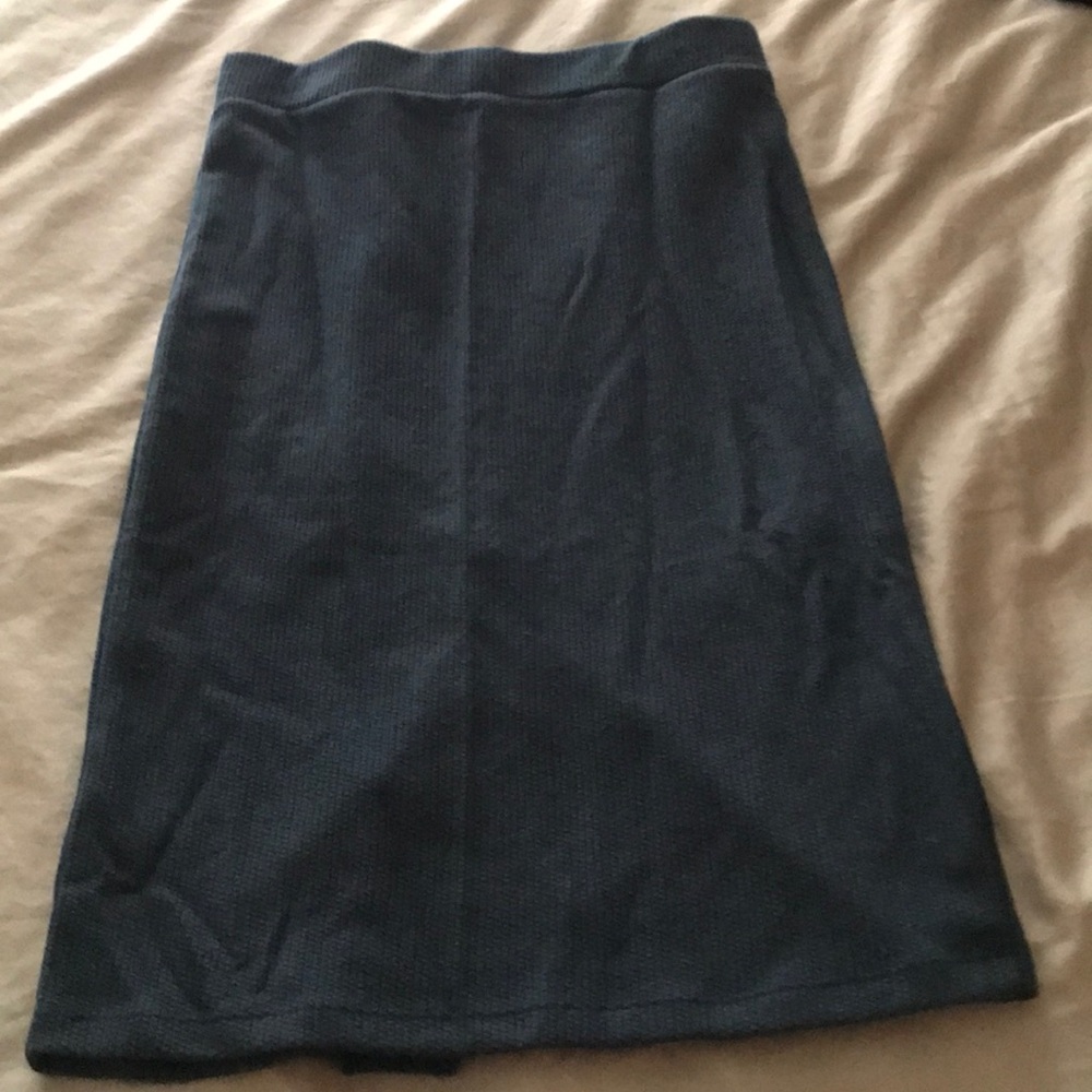 Navy blue pencil skirt